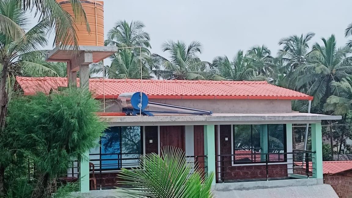 Parshuram Sea Shore Cafe And Rooms, Gokarna