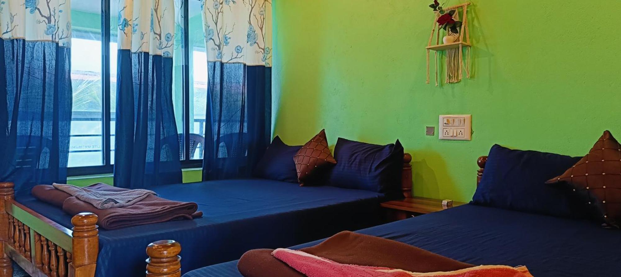 Parshuram Sea Shore Cafe And Rooms, Gokarna *