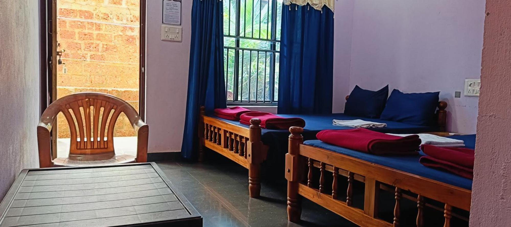 Homestay Parshuram Sea Shore Cafe And Rooms, Gokarna